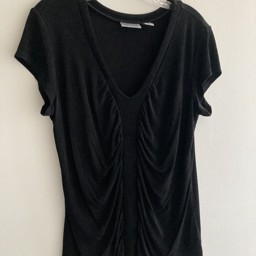 Chico's Travelers Black V Neck Ruched Short Sleeve Top Size 3